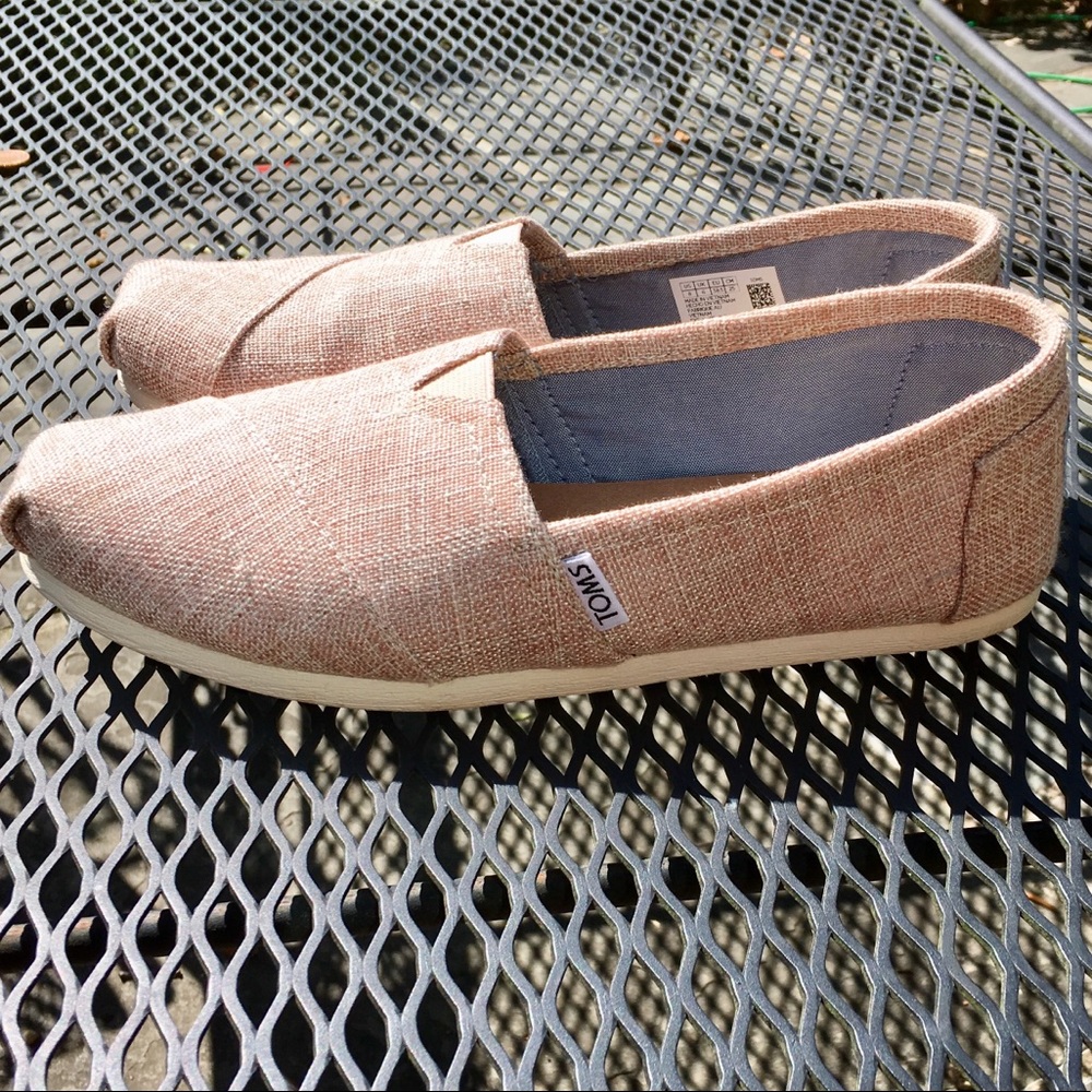 Toms shoes
